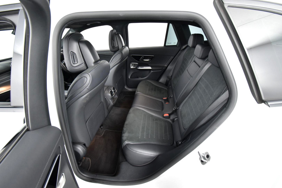 2024 MERCEDES-BENZ GLC SUV 300d 4MATIC