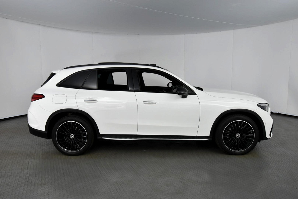 2024 MERCEDES-BENZ GLC SUV 300d 4MATIC