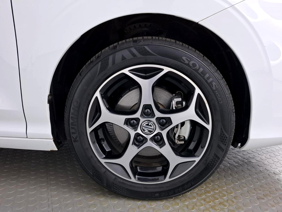 2025 MG MG3 1.5 LUXURY AT