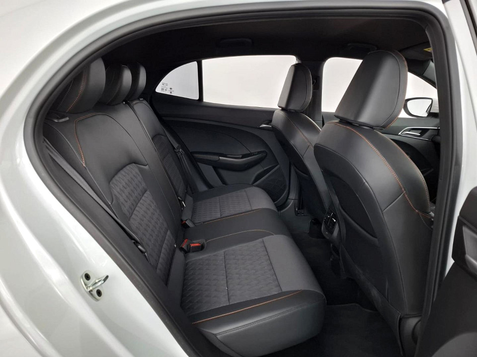 2025 MG MG3 1.5 LUXURY AT