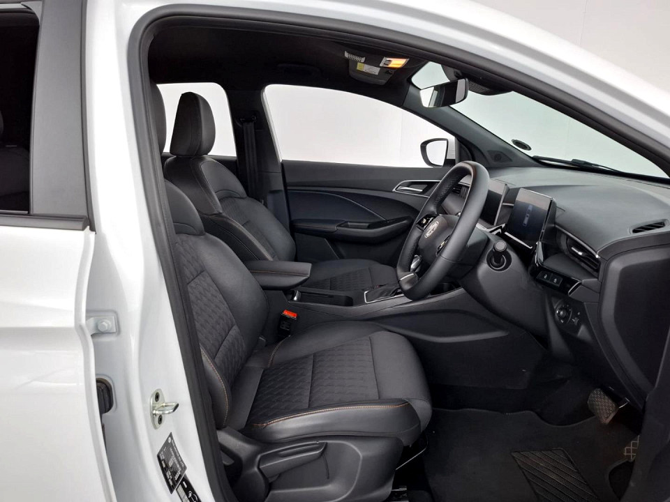 2025 MG MG3 1.5 LUXURY AT