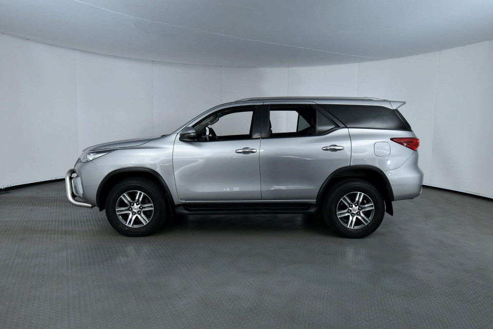 2020 TOYOTA FORTUNER 2.4 GD-6 RAISED BODY AT