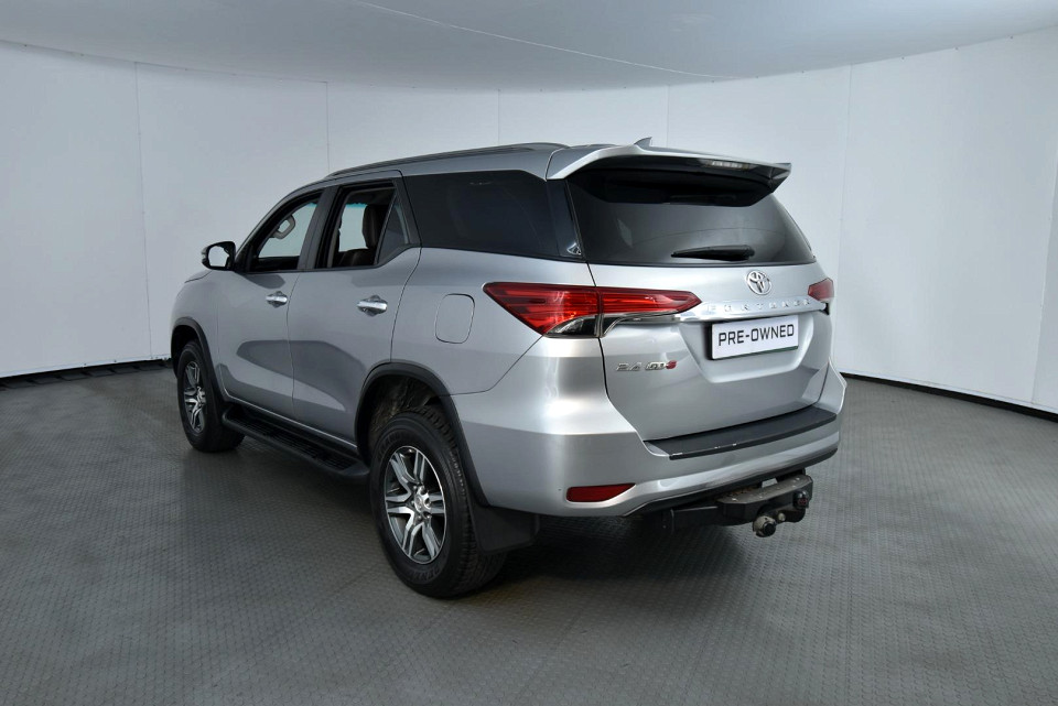 2020 TOYOTA FORTUNER 2.4 GD-6 RAISED BODY AT
