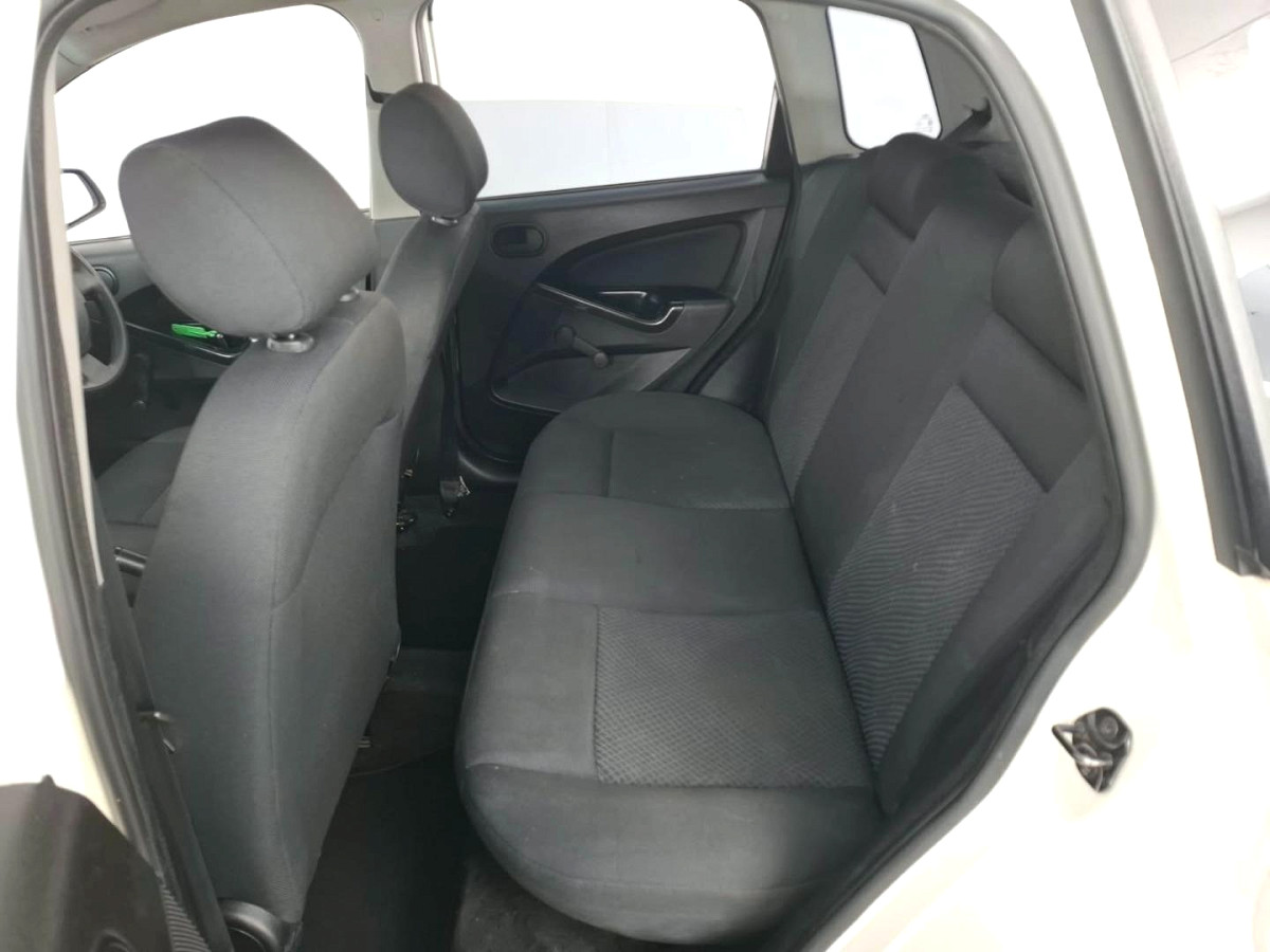2015 FORD FIGO 1.4 TDCI AMBIENTE
