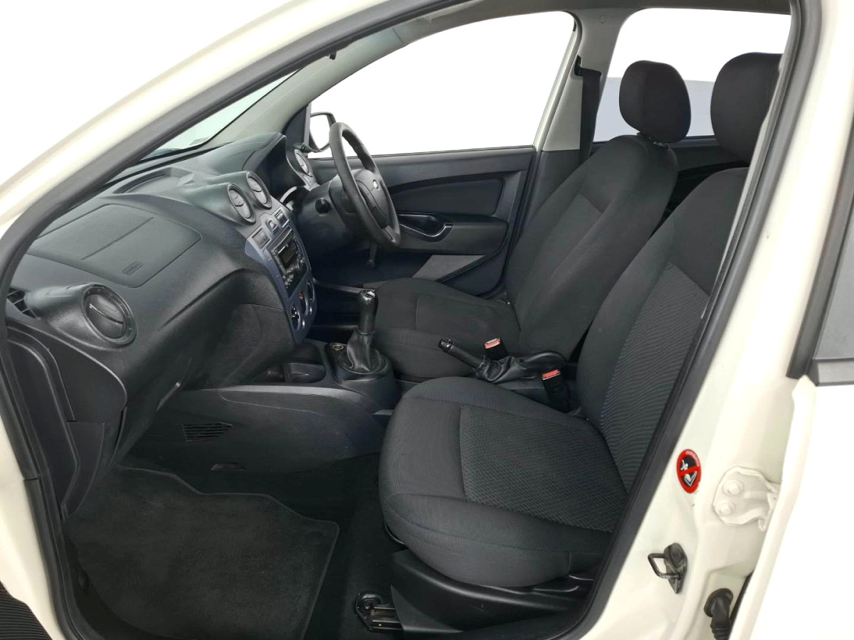 2015 FORD FIGO 1.4 TDCI AMBIENTE