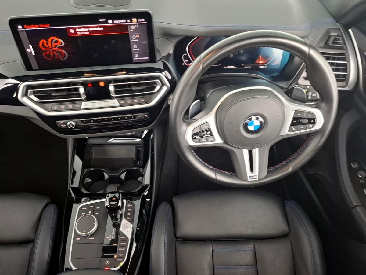 2022 BMW X3 M40i