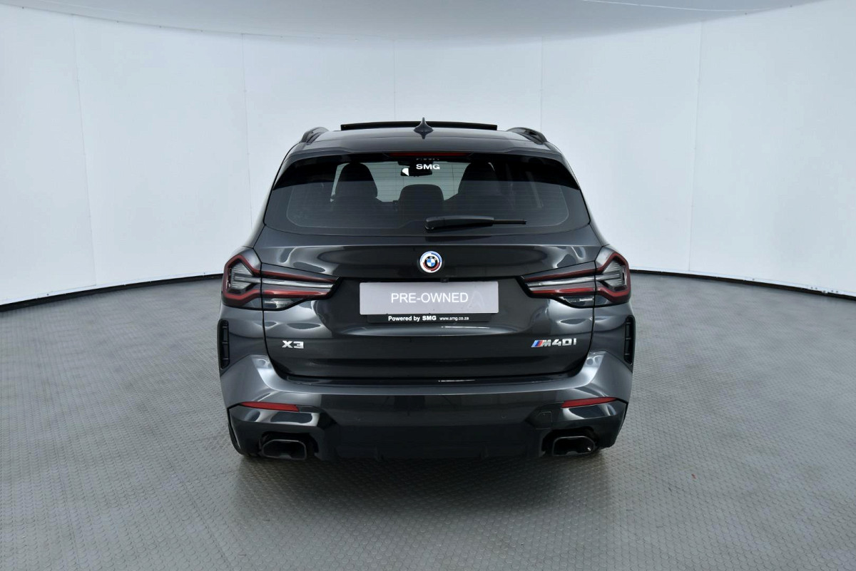 2022 BMW X3 M40i