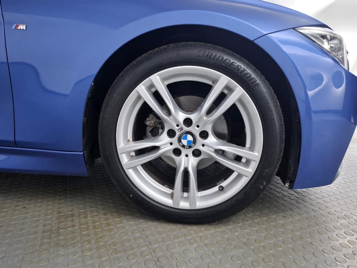2018 BMW 3 SERIES SEDAN 318i M SPORT STEPTRONIC
