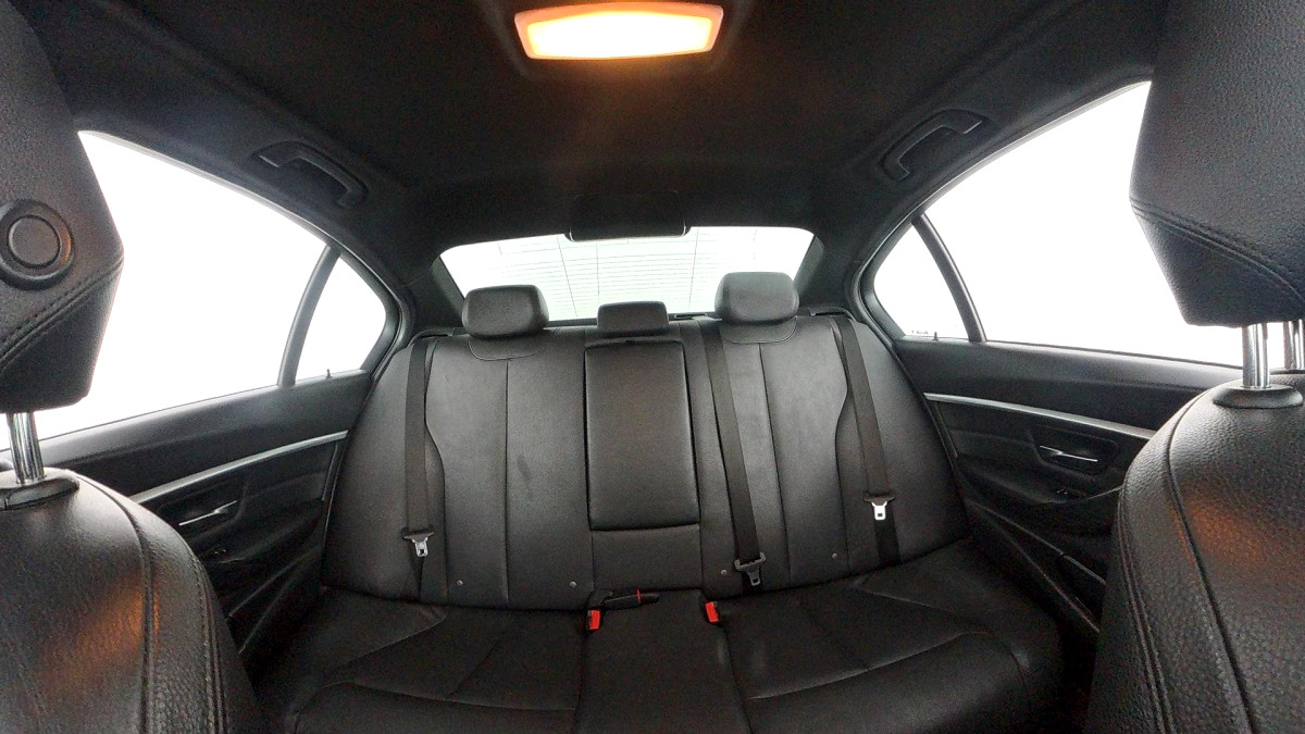 2018 BMW 3 SERIES SEDAN 318i M SPORT STEPTRONIC
