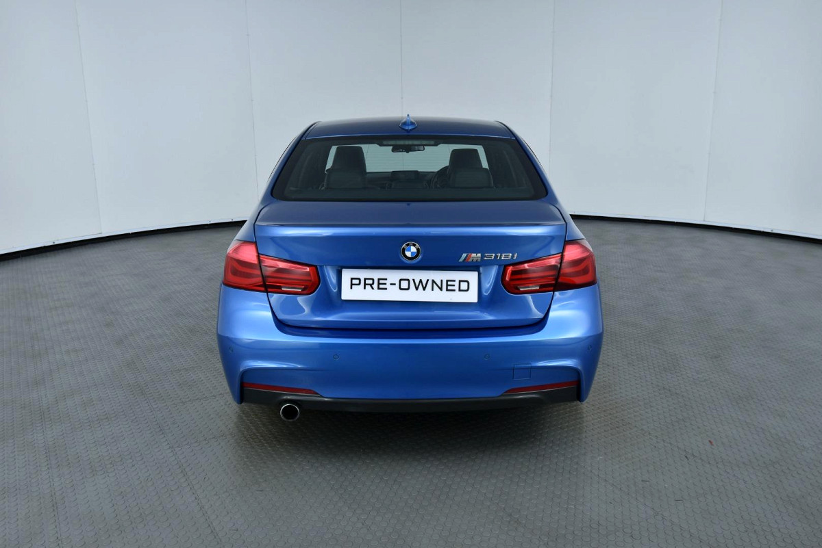 2018 BMW 3 SERIES SEDAN 318i M SPORT STEPTRONIC