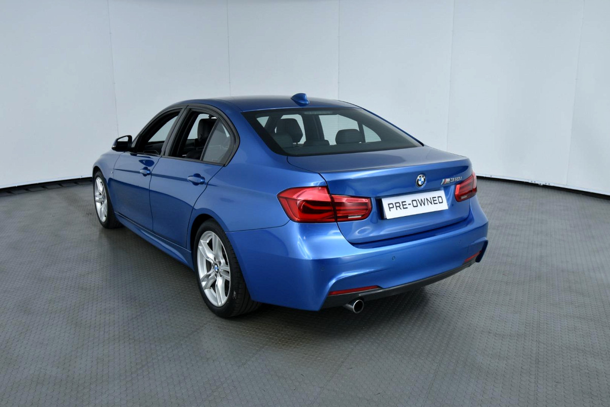 2018 BMW 3 SERIES SEDAN 318i M SPORT STEPTRONIC