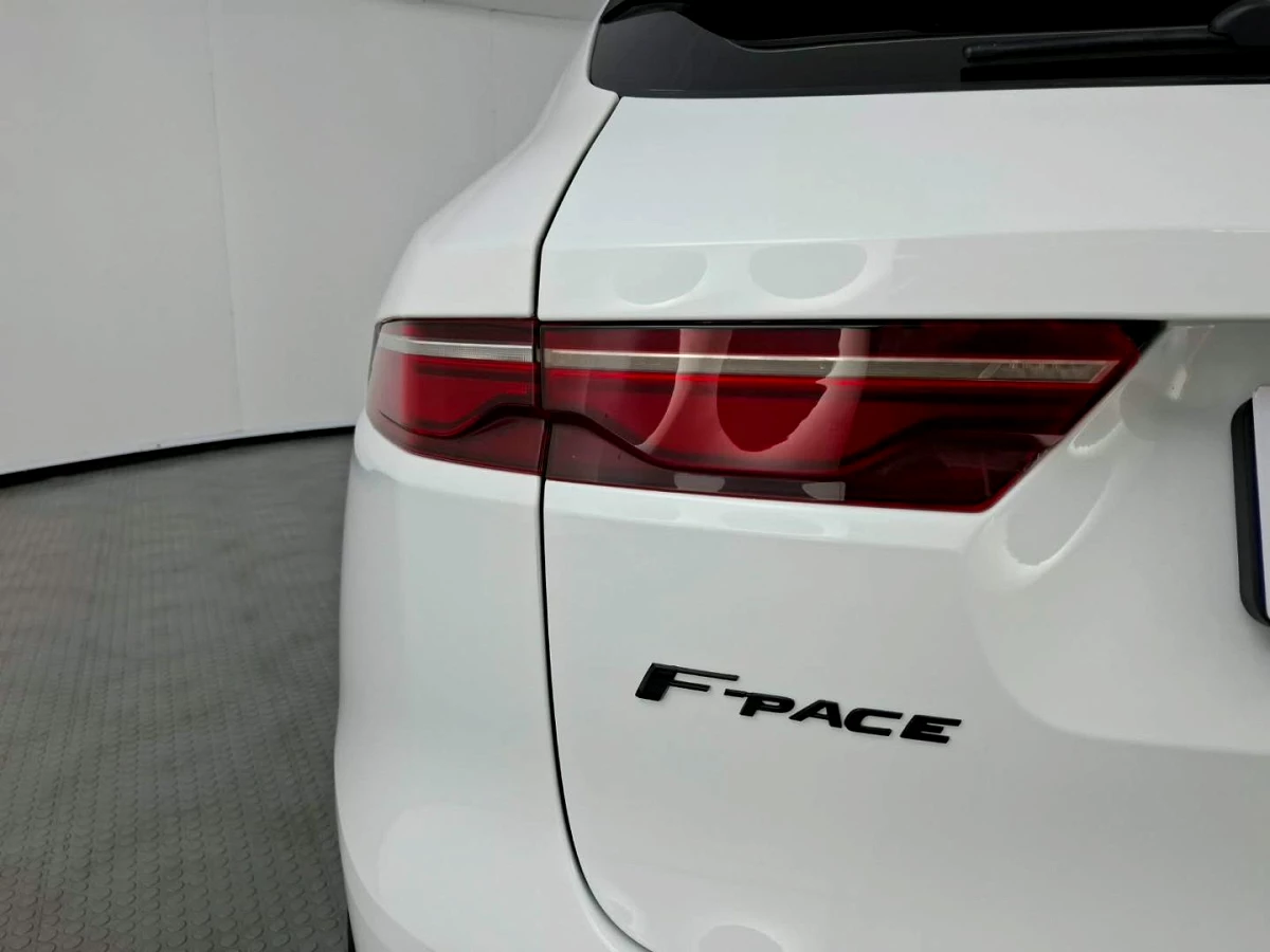 2022 JAGUAR F-PACE 2.0 D D200 R-DYNAMIC SE AWD (147kW)