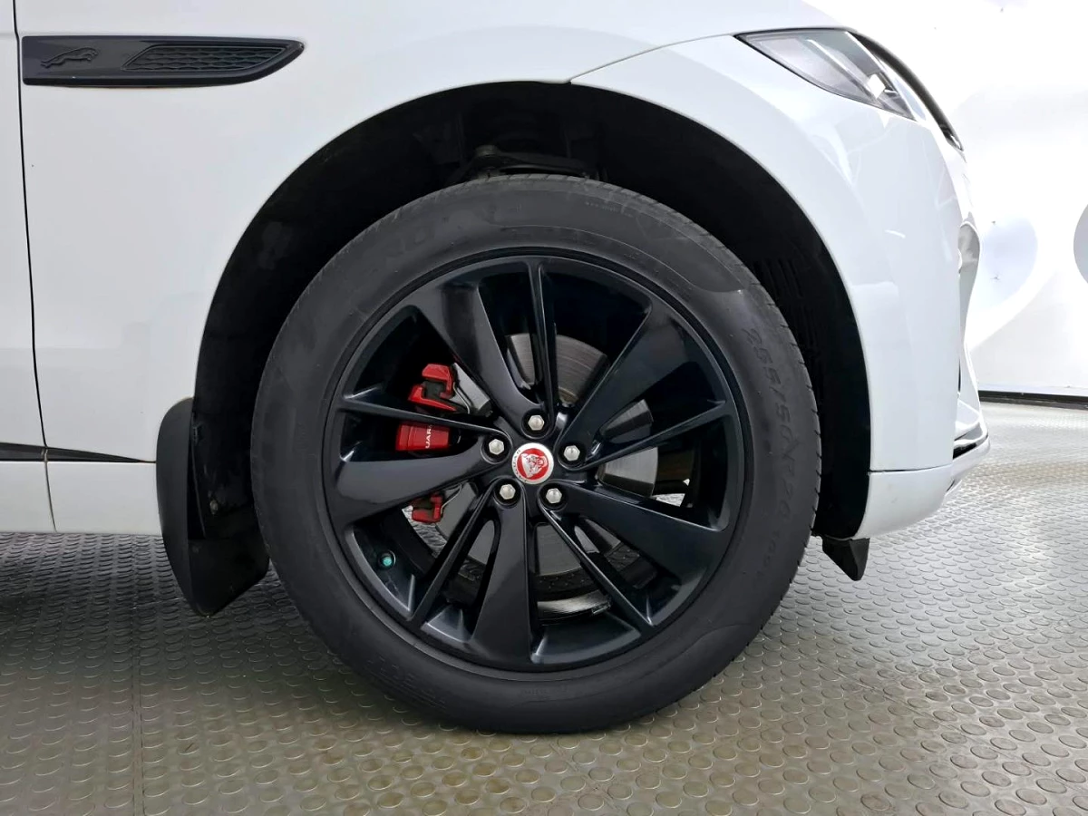 2022 JAGUAR F-PACE 2.0 D D200 R-DYNAMIC SE AWD (147kW)