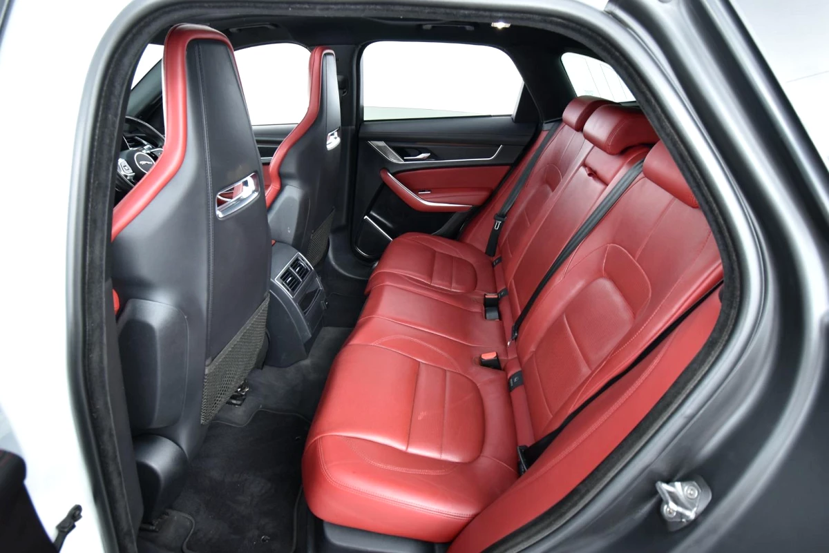 2022 JAGUAR F-PACE 2.0 D D200 R-DYNAMIC SE AWD (147kW)