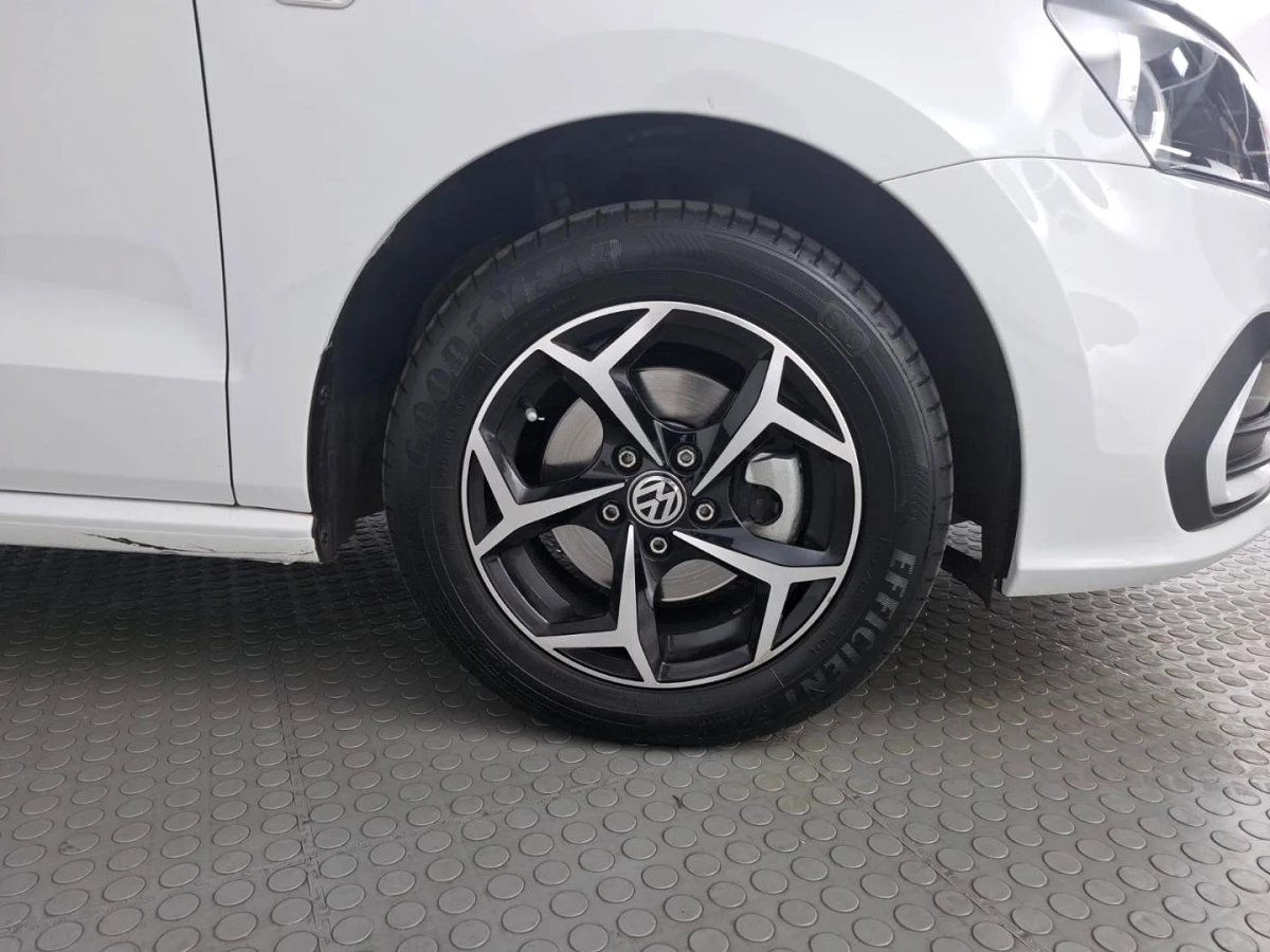 2025 VOLKSWAGEN POLO VIVO HATCH 1.4
