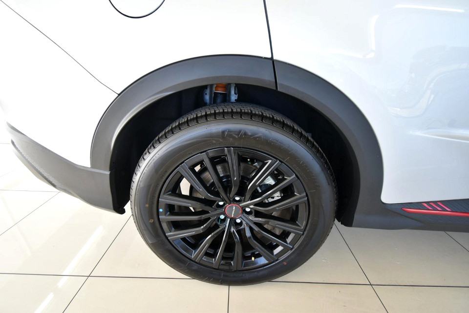 2025 JETOUR X70 PLUS 1.5T DELUXE