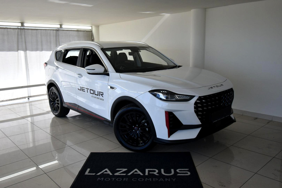 2025 JETOUR X70 PLUS 1.5T MOMENTUM
