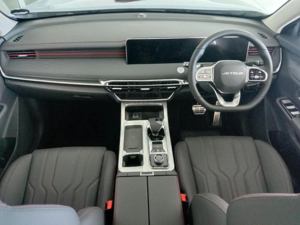 2025 JETOUR DASHING 1.5T DELUXE