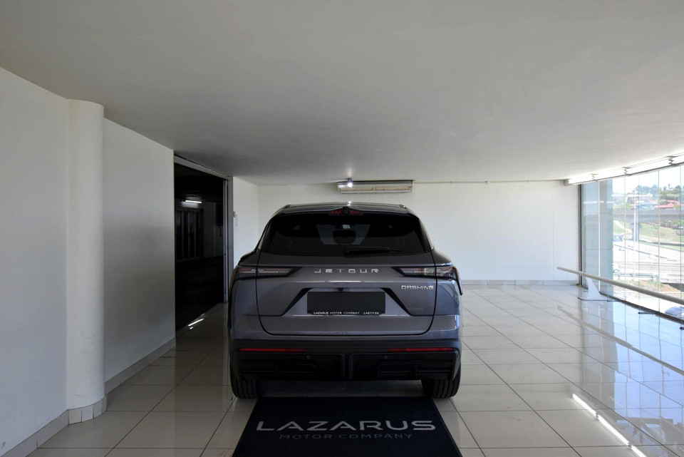 2025 JETOUR DASHING 1.5T MOMENTUM