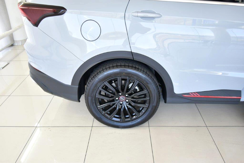 2025 JETOUR X70 PLUS 1.5T DELUXE