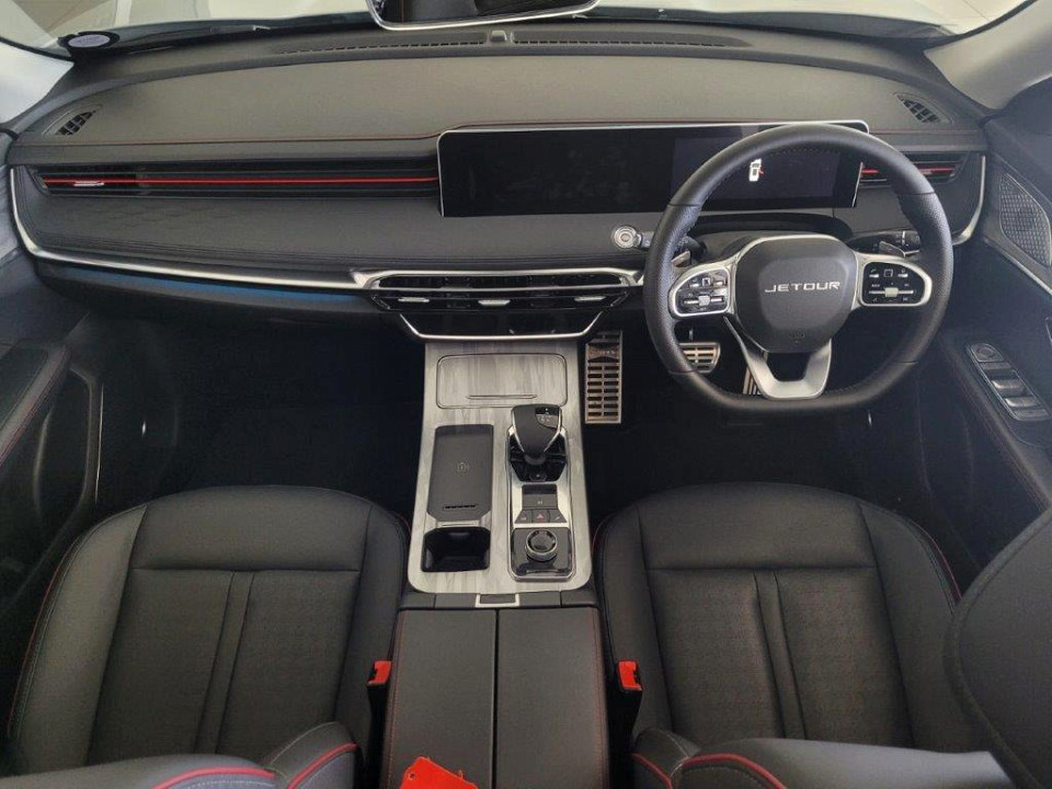 2025 JETOUR X70 PLUS 1.5T DELUXE