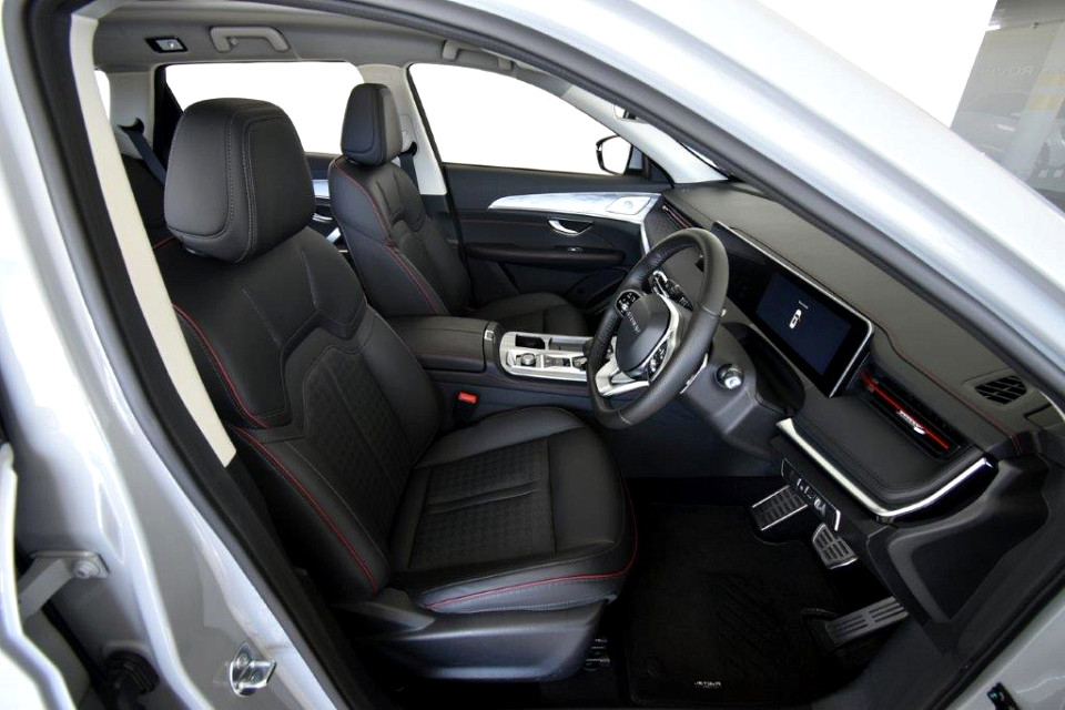 2025 JETOUR X70 PLUS 1.5T DELUXE