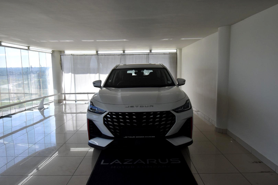 2025 JETOUR X70 PLUS 1.5T DELUXE