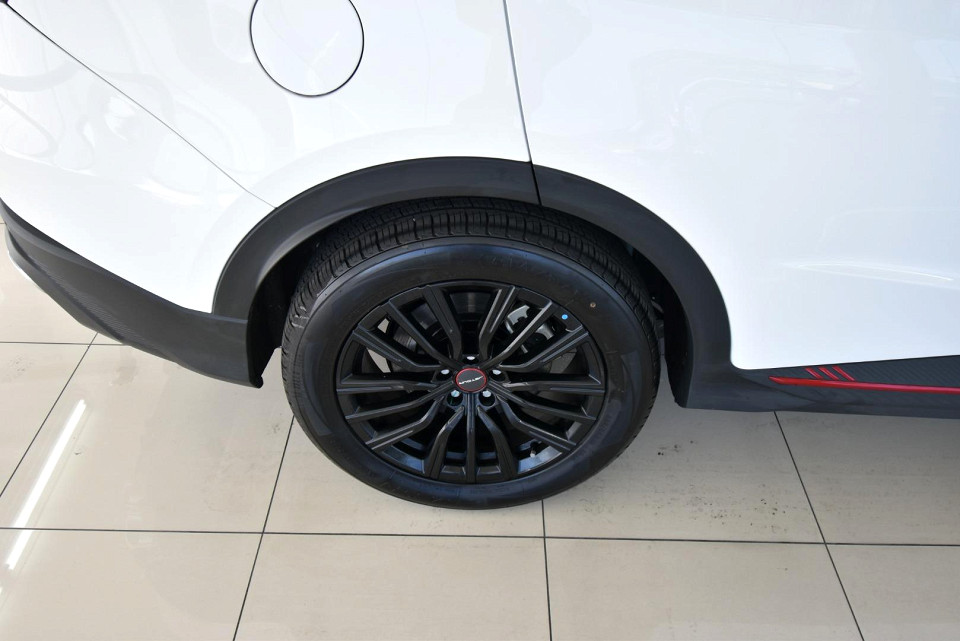 2025 JETOUR X70 PLUS 1.5T DELUXE