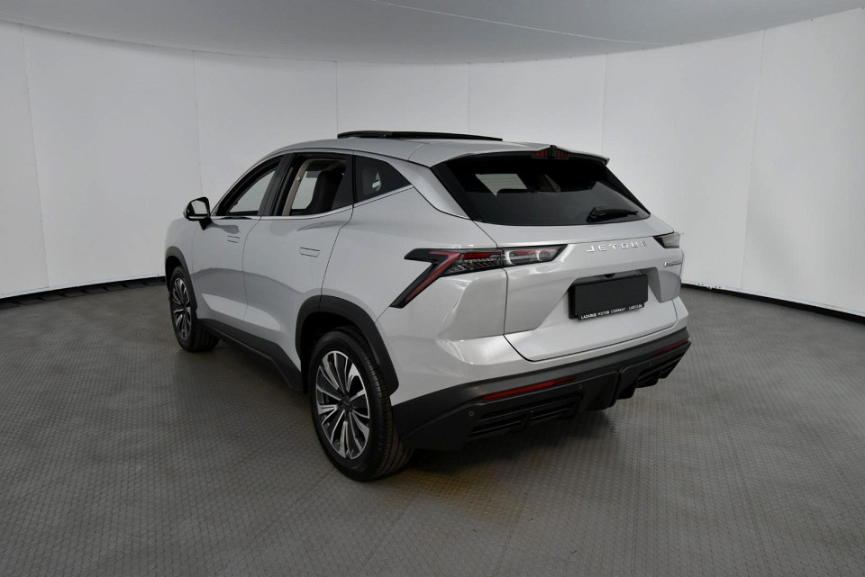 2026 JETOUR DASHING 1.5T DELUXE