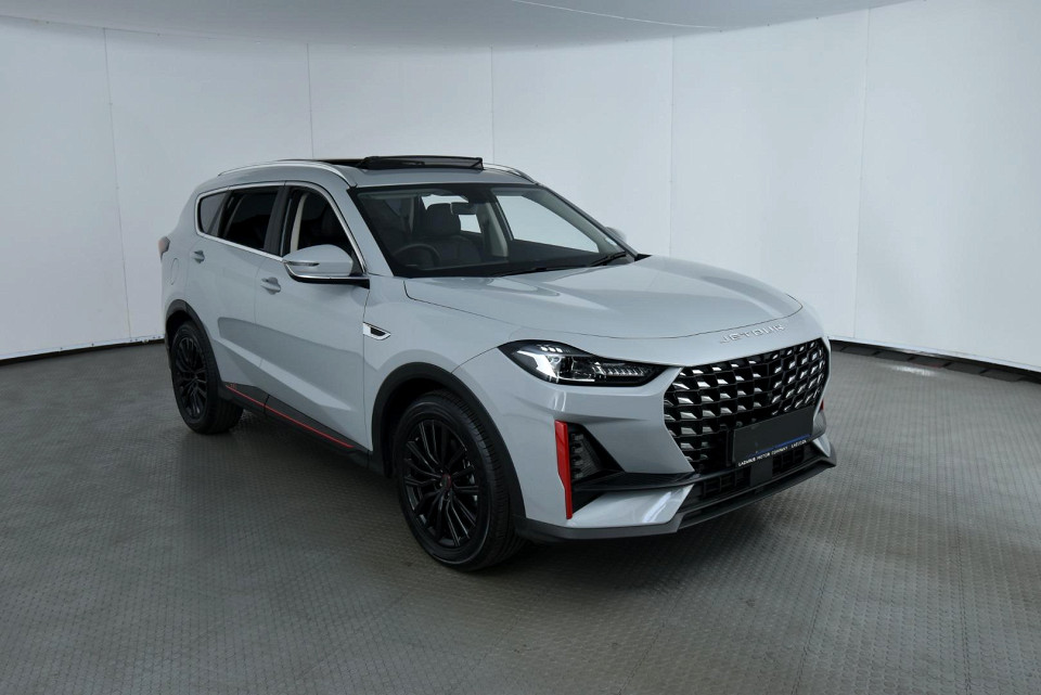 2026 JETOUR X70 PLUS 1.5T DELUXE