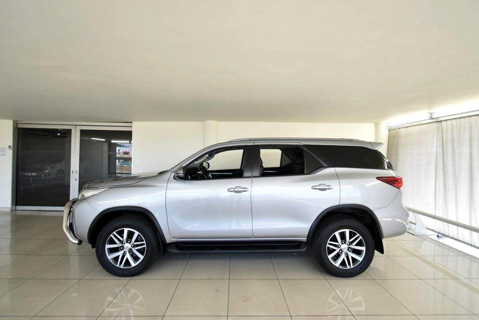 2020 TOYOTA FORTUNER EPIC 2.8 RB AT