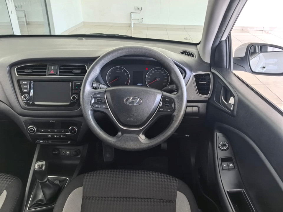 2020 HYUNDAI i20 1.2 FLUID