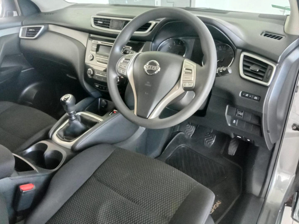 2017 NISSAN QASHQAI 1.2T VISIA (ALLOY)