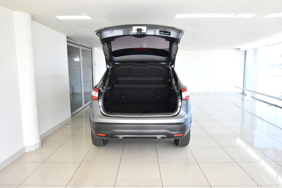2017 NISSAN QASHQAI 1.2T VISIA (ALLOY)