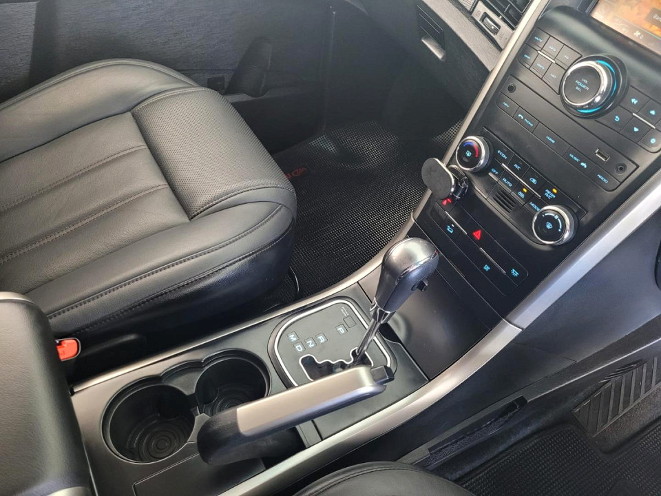 2020 MAHINDRA XUV500 2.2 CRDe mHAWK W8 4X2 AT
