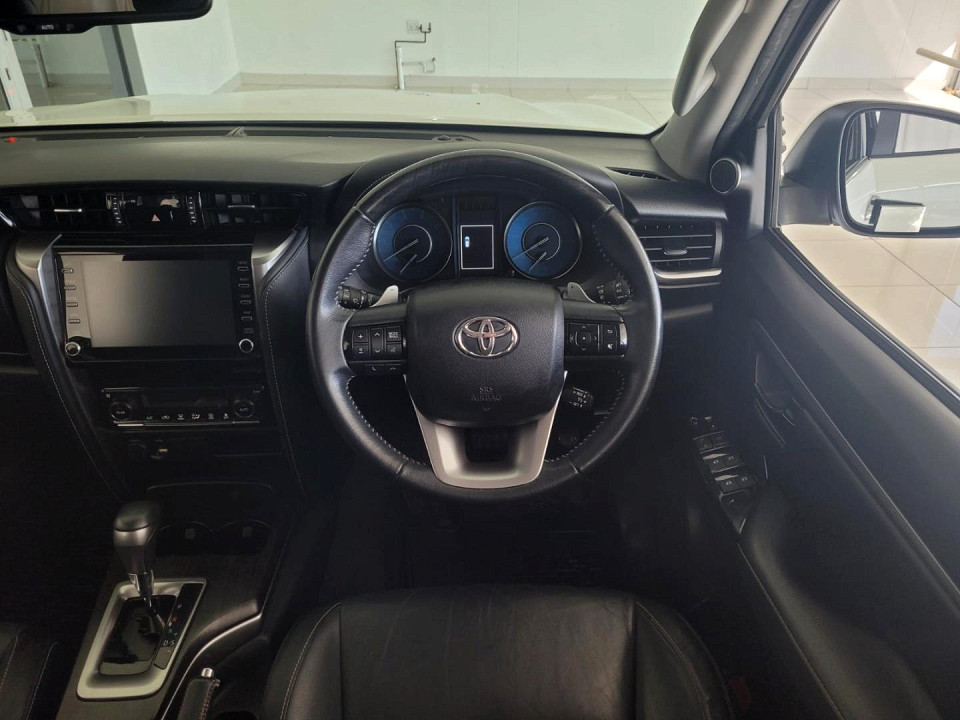 2021 TOYOTA FORTUNER 2.8 GD-6 RAISED BODY AT