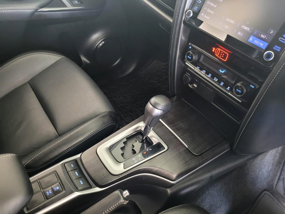 2021 TOYOTA FORTUNER 2.8 GD-6 RAISED BODY AT