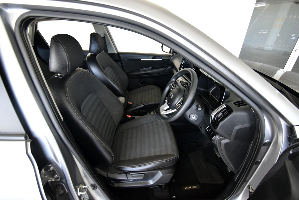 2021 KIA SONET 1.5 LX CVT