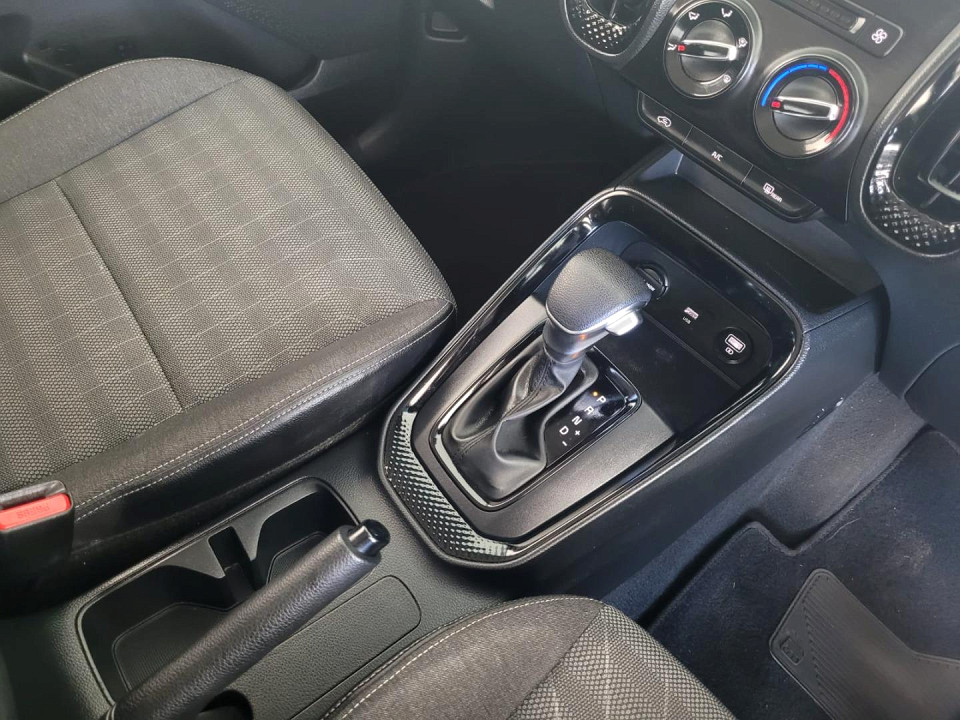 2021 KIA SONET 1.5 LX CVT