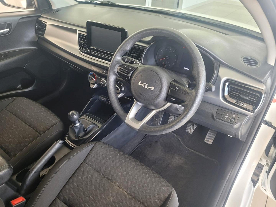 2023 KIA RIO 1.2 LS