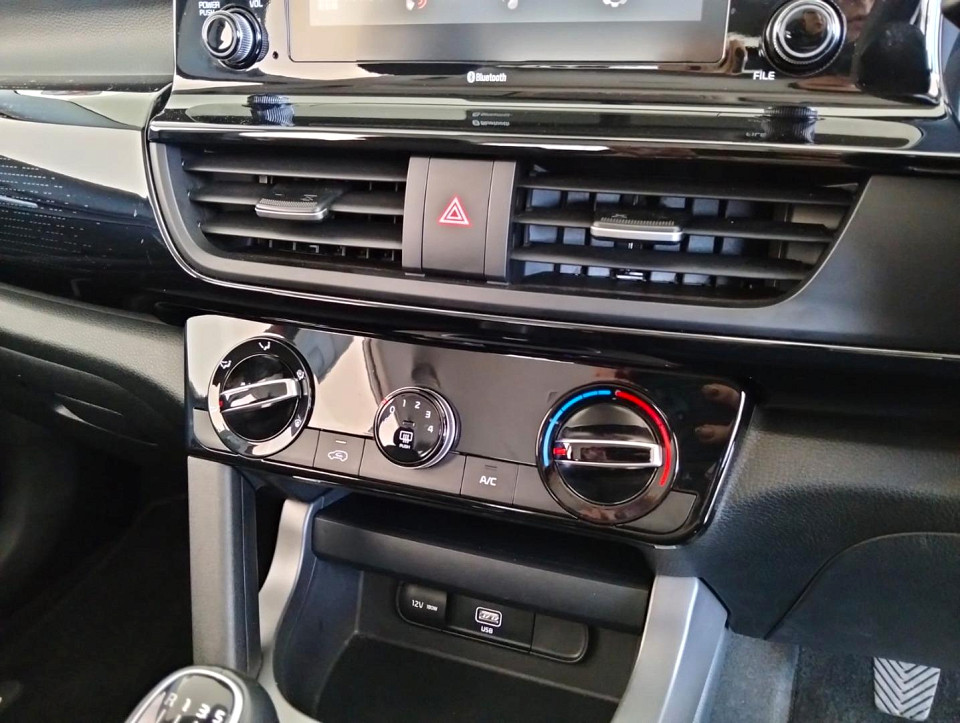 2024 KIA SELTOS 1.6 EX
