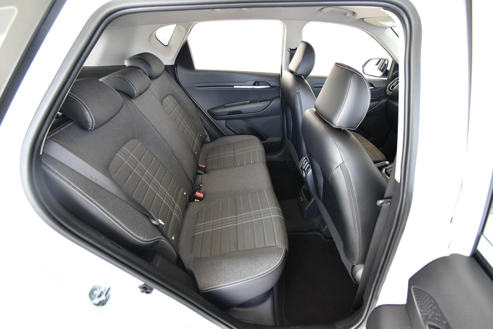 2025 KIA SONET 1.5 LX CVT