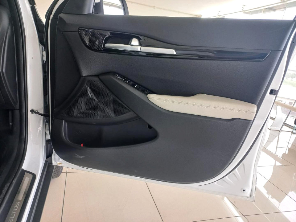 2025 KIA SELTOS 1.5T GT-LINE DCT