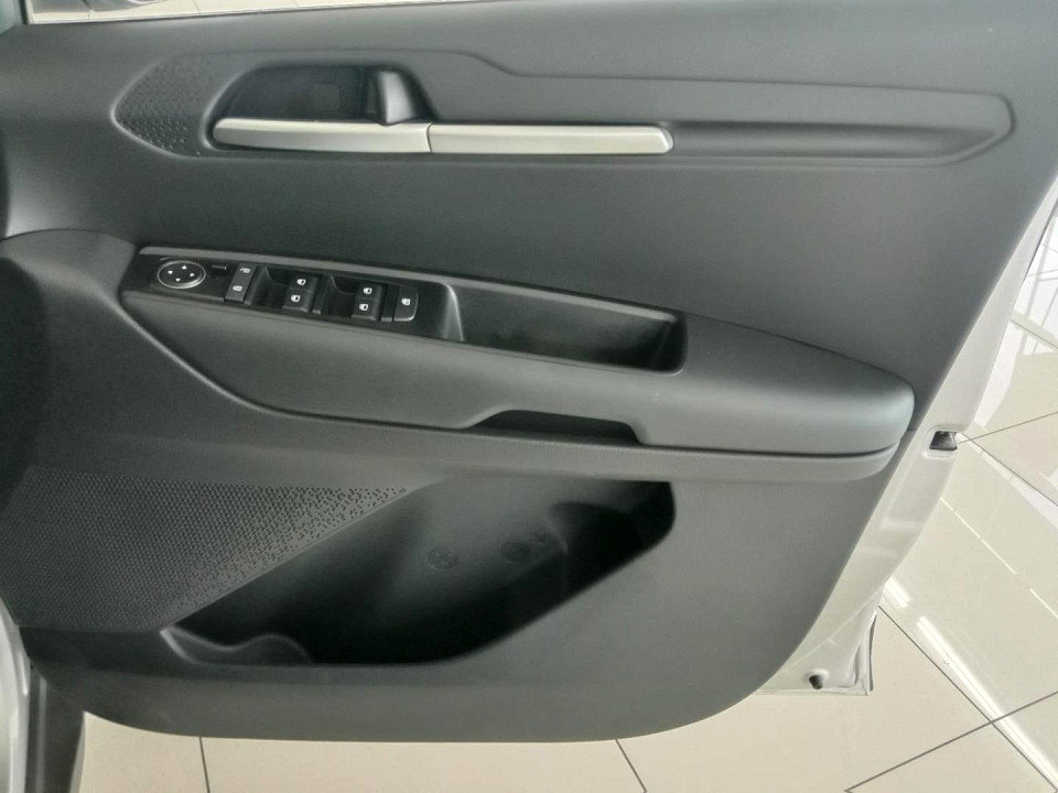 2025 KIA SONET 1.5 LS CVT