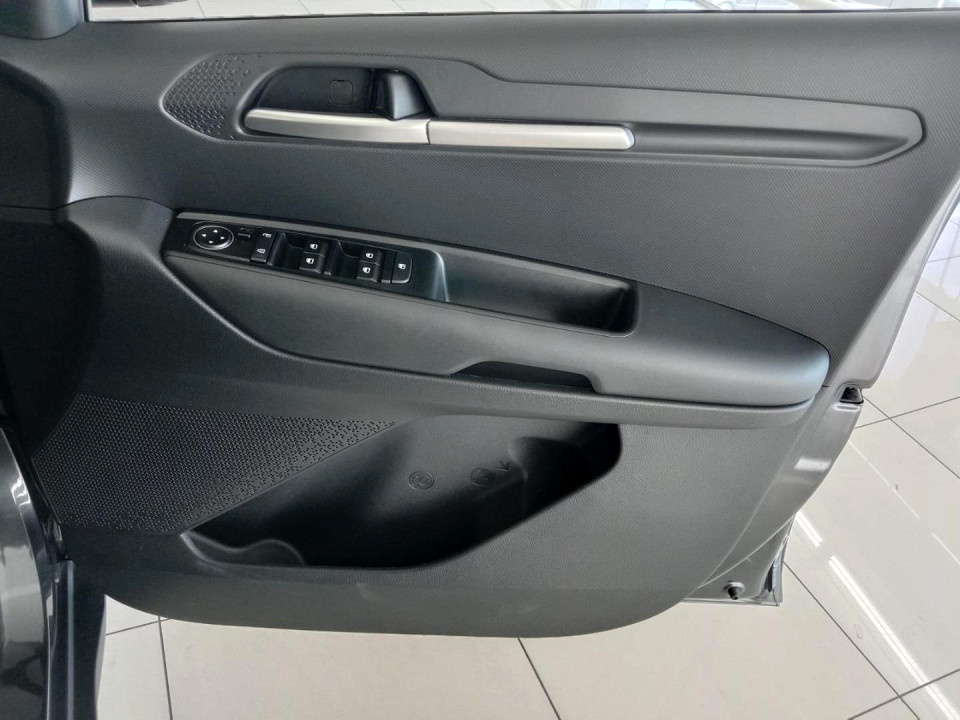 2025 KIA SONET 1.5 LX CVT