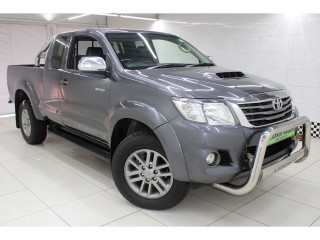 2014 TOYOTA HILUX 3.0 D-4D XTRA CAB R/BODY RAIDER LEGEND 45
