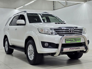 2014 TOYOTA FORTUNER 2.5 D-4D R/BODY AT