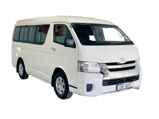 2017 TOYOTA QUANTUM 2.5 D-4D 10-SEATER BUS