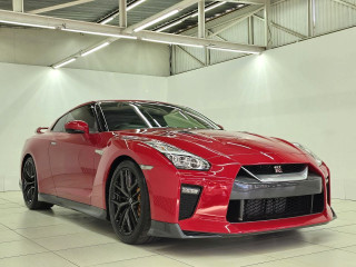 2017 NISSAN GT-R 3.8 BLACK EDITION