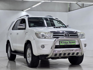 2011 TOYOTA FORTUNER 3.0 D-4D 4X4 AT
